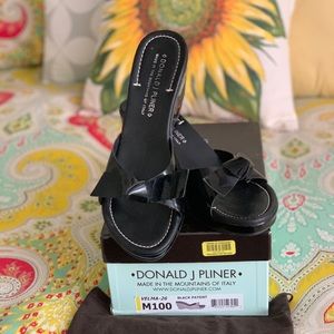 Donald J Pliner Velma Black Patent Sandals